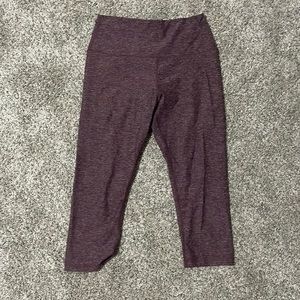 Maroon Capri Leggings